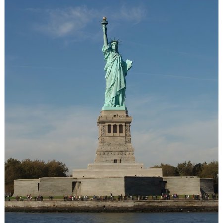 the Statue of Liberty Paper Craft